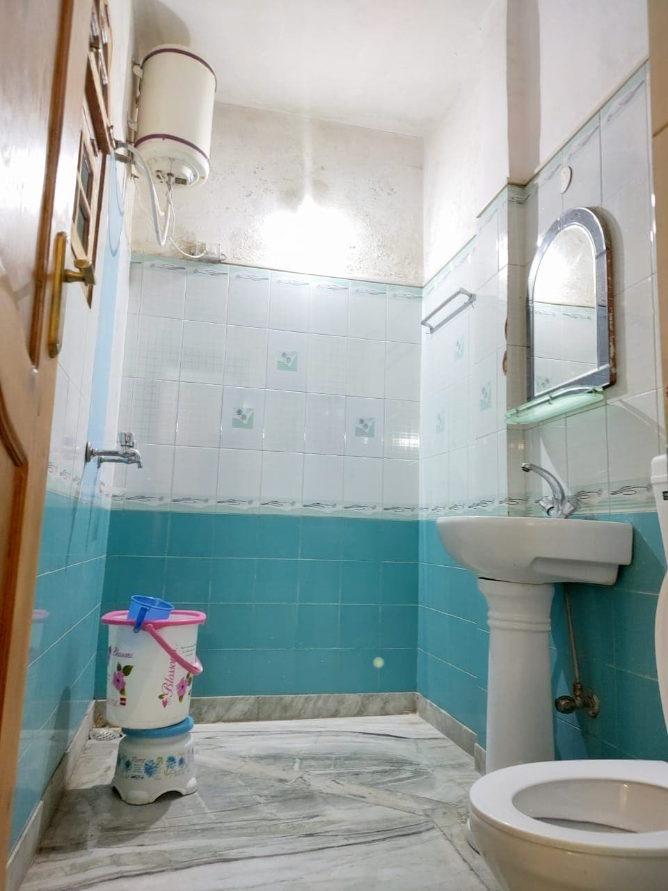 Cedar Heritage - Tap to explore photos