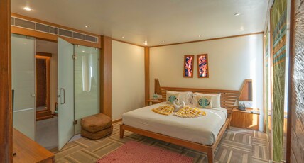 Bellmont Caves Resort and Spa, Corbett Room Type - Family Shivalik Cave with Private Terrace and Jacuzzi