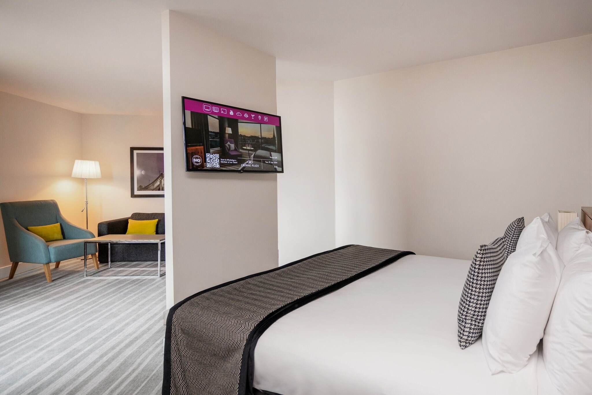 Crowne Plaza NEWCASTLE - STEPHENSON QUARTER - Tap to explore photos