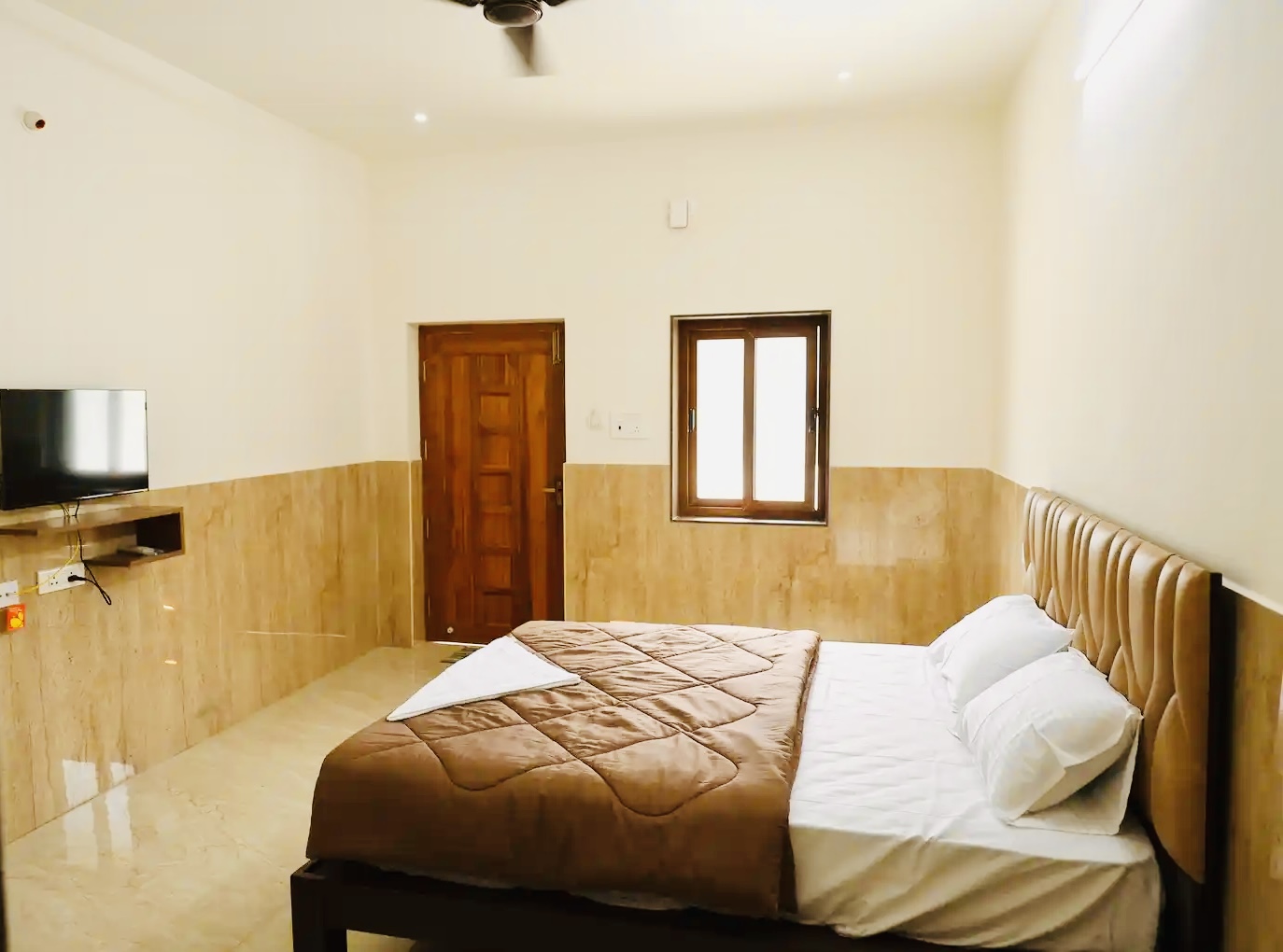 KR RESIDENCY Room Type - Deluxe Double Room