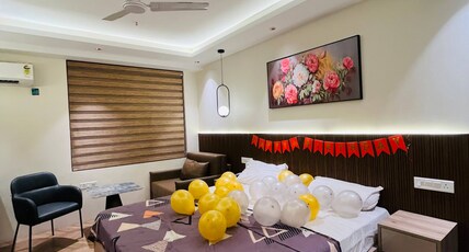 Casa Velour Stays | Near Expo Mart , Greater Noida Room Type - Bedroom 1