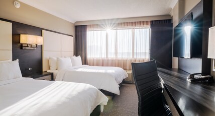 Crowne Plaza Moncton-Downtown, an IHG Hotel Room Type - 2 Queen Standard