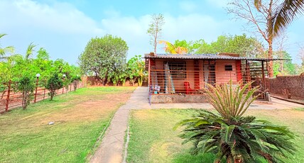 GREEN ACRES farmstay Room Type - Main Garden room