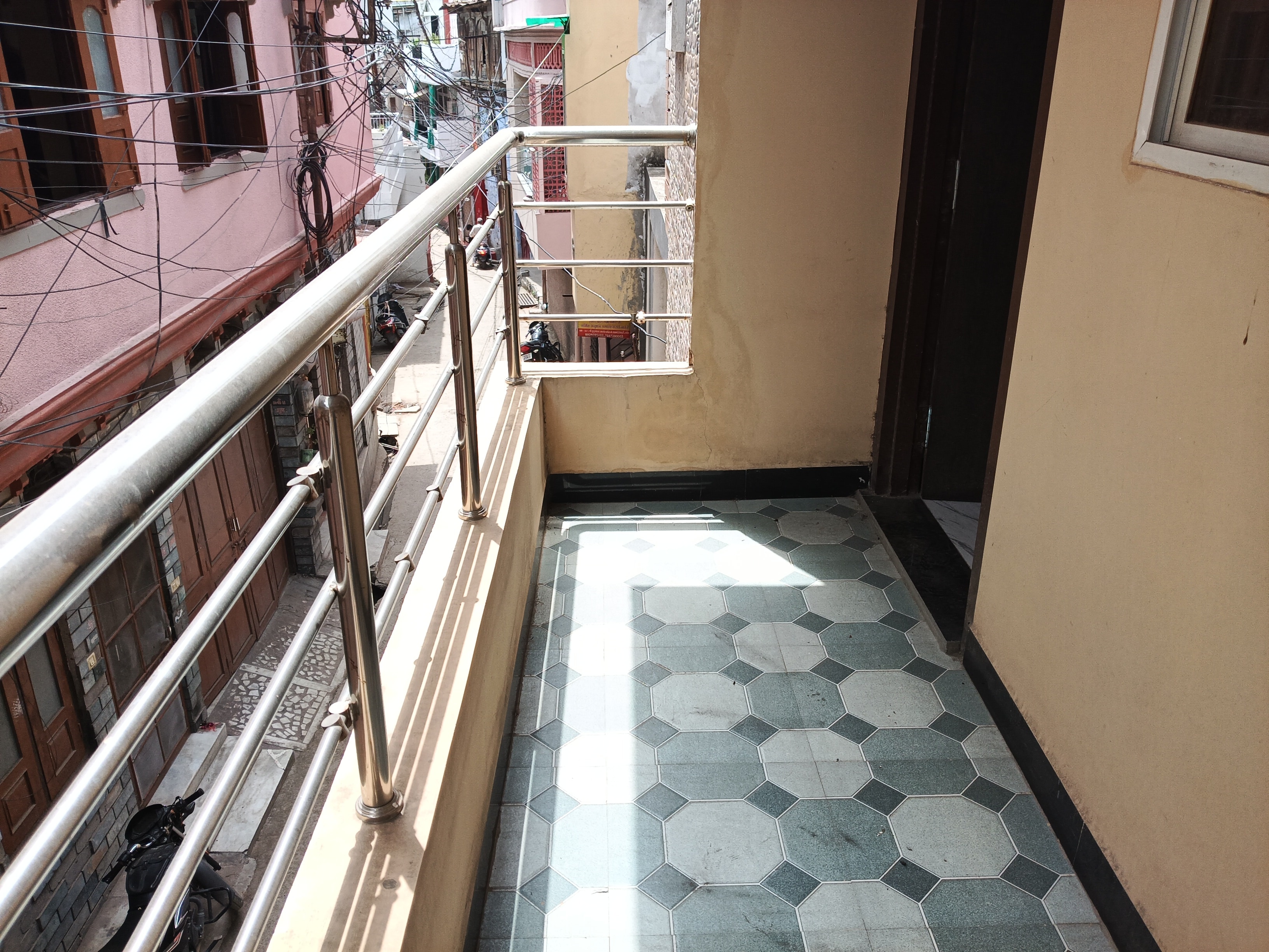 Jai Balaji Guest House - Tap to explore photos