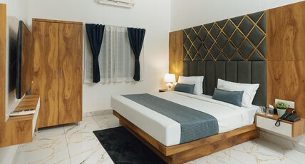 HOTEL MAYA ELITE Room Type - Suite Room