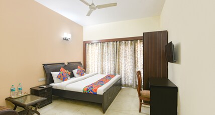 Via Le Regent Room Type - Deluxe Room