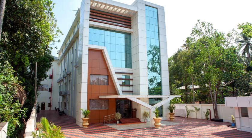 Madathil Regency Hotel - Tap to explore photos
