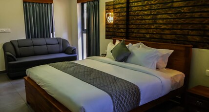 Vythiri Gold Pool Villa Room Type - Standard Room with Balcony