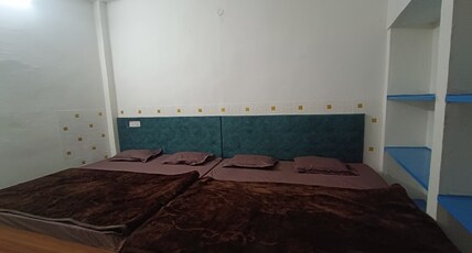 Shivlok guest house Room Type - Five person non ac room