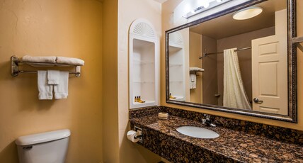 Best Western Plus Barsana Hotel & Suites Room Type - 2 Queen Beds, Non-Smoking, Wireless High-Speed Internet, Microwave And Refrigerator, Hairdryer, Coff Best Western Plus Barsana Hotel & Suites Room Type - 2 Queen Beds, Non-Smoking, Wireless High-Speed Internet, Microwave And Refrigerator, Hairdryer, Coff
