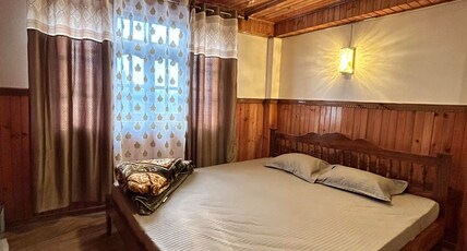 Shuva Homestay Room Type - King size Bedroom