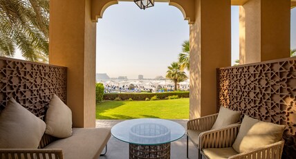 DoubleTree by Hilton Resort  & Spa Marjan Island Room Type - KING BAY CLUB BEACH ACCESS