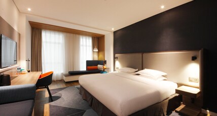 Holiday Inn Express Hefei Shushan Room Type - 1 King Bed Standard Extra Floor Space