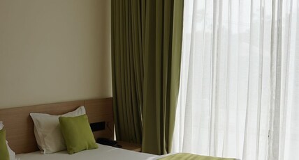 D N Hotel Room Type - Deluxe Room