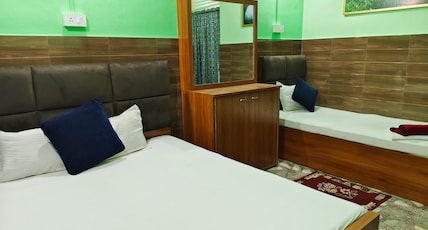 Hotel Raj Room Type - Standard Triple with En-suite bathroom (NON-AC) Hotel Raj Room Type - Standard Triple with En-suite bathroom (NON-AC)
