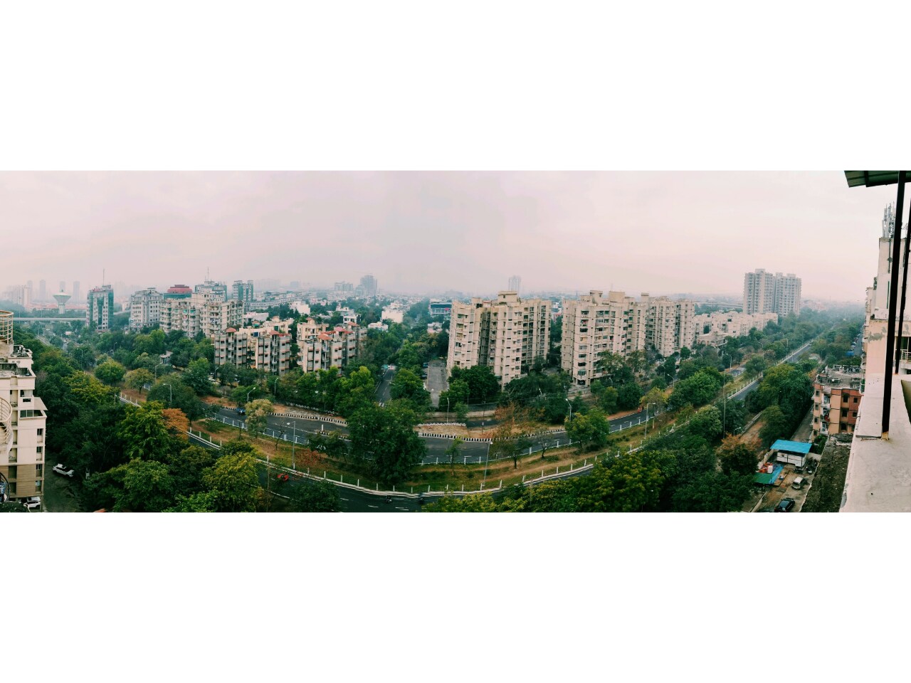 Bhambri Expo House - Tap to explore photos