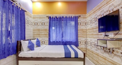 Kolkata HCN Guest House Room Type - NON AC SAVER ROOM