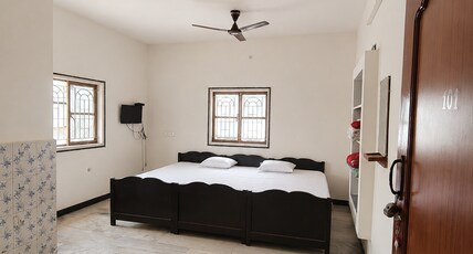 Sivabalan cottage Room Type - Bedroom 4