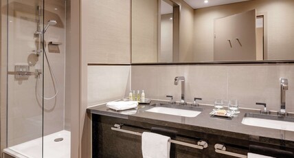 Hilton Munich City Room Type - KING JUNIOR SUITE