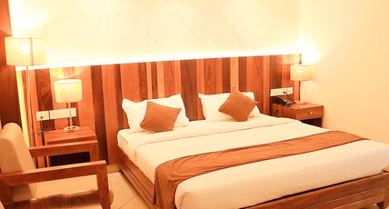 Lalys Residency | Rooms & Restaurant Room Type - Executive Room