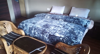 Kartikay Homestay Room Type - Deluxe Room