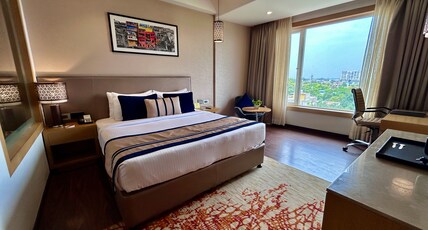 The Fern Residency Sarnath Room Type - Winter Green Room