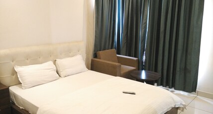 Iris Hotel & Restaurant  Room Type - Deluxe