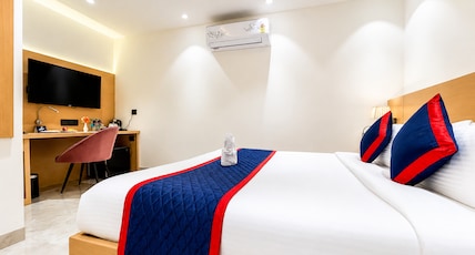 Zip by Spree Hotels R Group Kota - Near Coaching Hub & Oxy Park Room Type - Premium Room Zip by Spree Hotels R Group Kota - Near Coaching Hub & Oxy Park Room Type - Premium Room