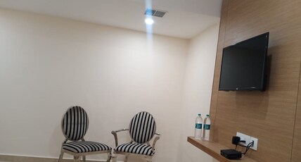 Papadams Blue Room Type - Standard ac room