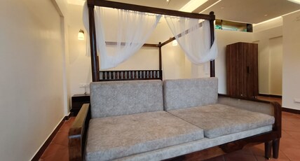 The SKYi County Room Type - Suite Room