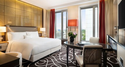 Waldorf Astoria Berlin by Hilton Room Type - KING DELUXE WITH CITY VIEW