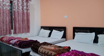 Hotel shiv manohar Room Type - Super deluxe 