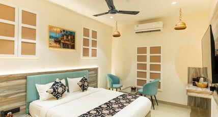 MAHARAJA BANQUET AND RESIDENCY Room Type - Super Deluxe Room