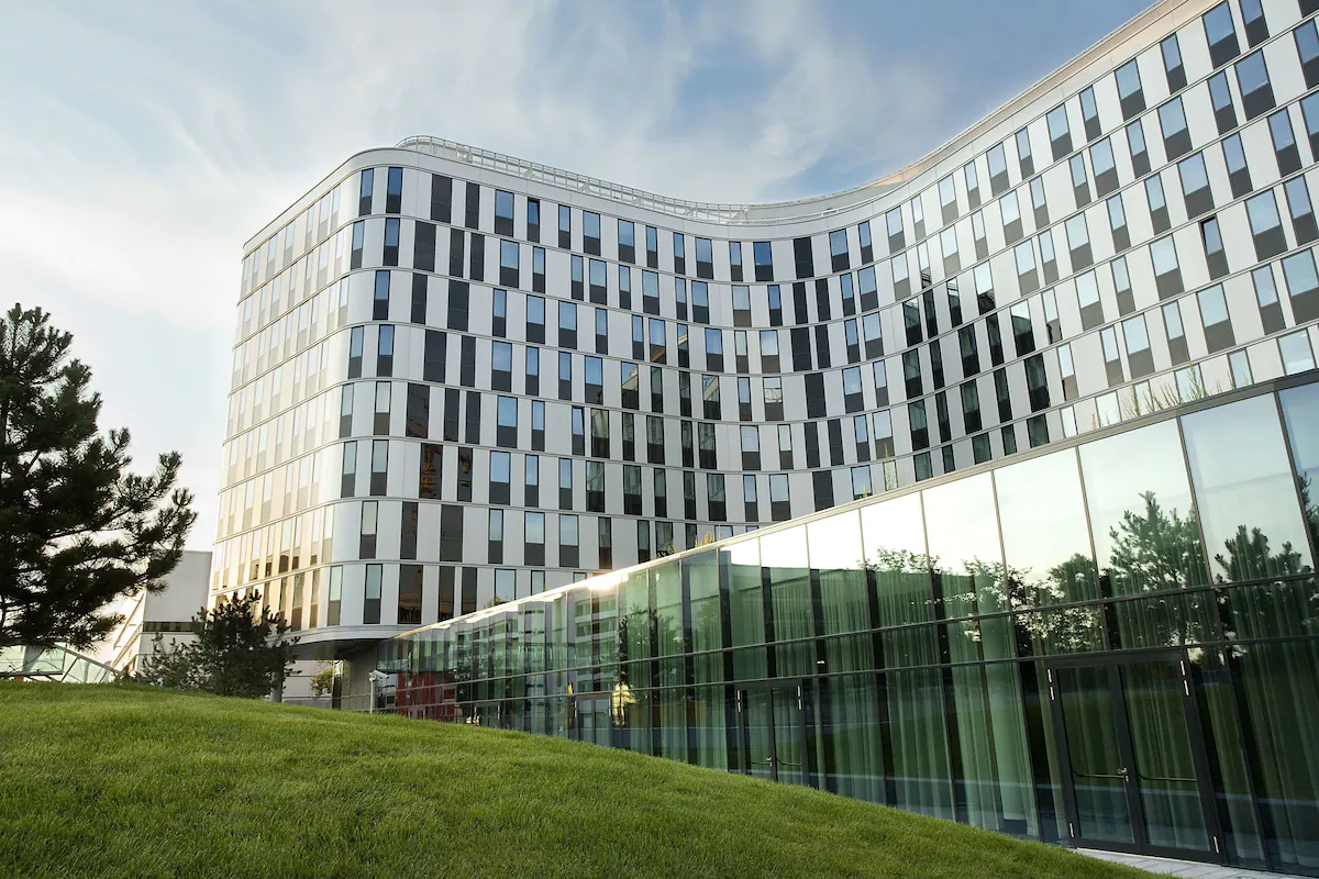 Courtyard by Marriott Vienna Prater/Messe - Tap to explore photos