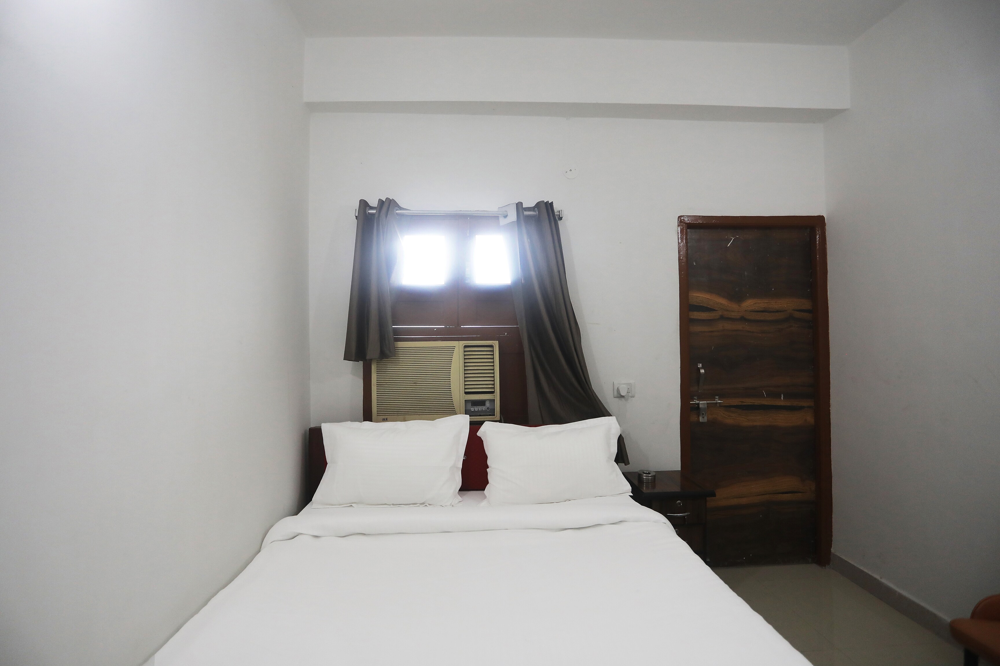 Hotel O Patliputra View - Tap to explore photos
