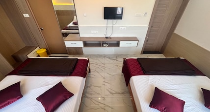 Azhagar Residency Room Type - Standard Room
