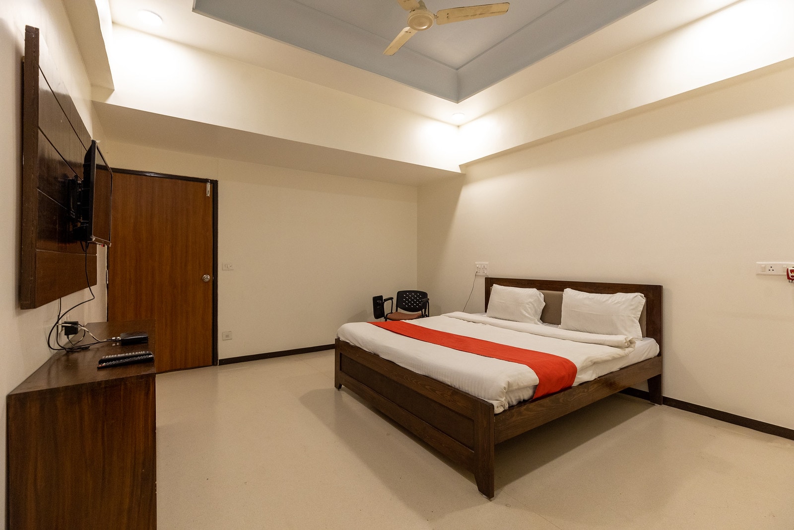 Hotel Satyam - Tap to explore photos