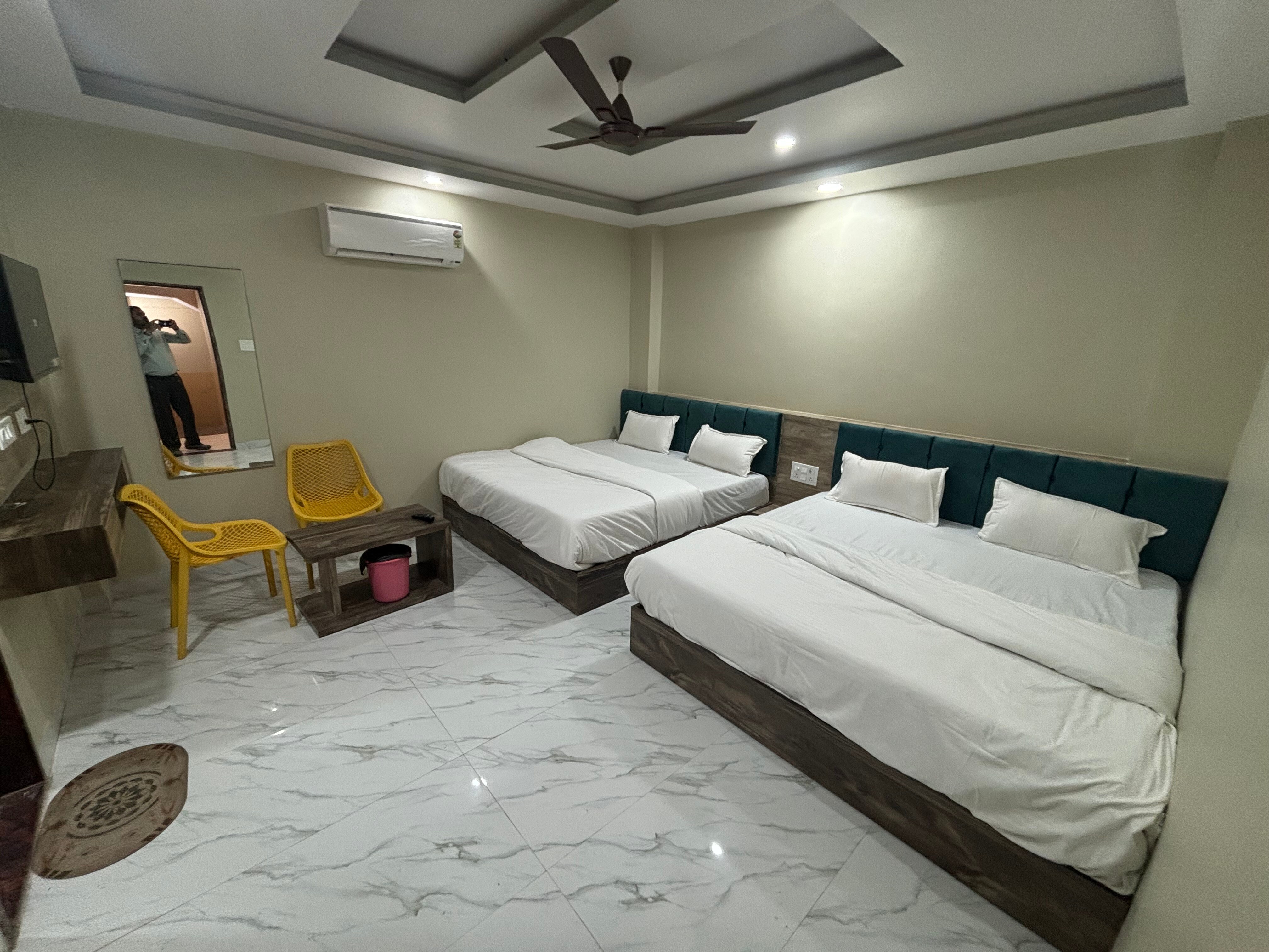 Hotel Nand Baba - Tap to explore photos