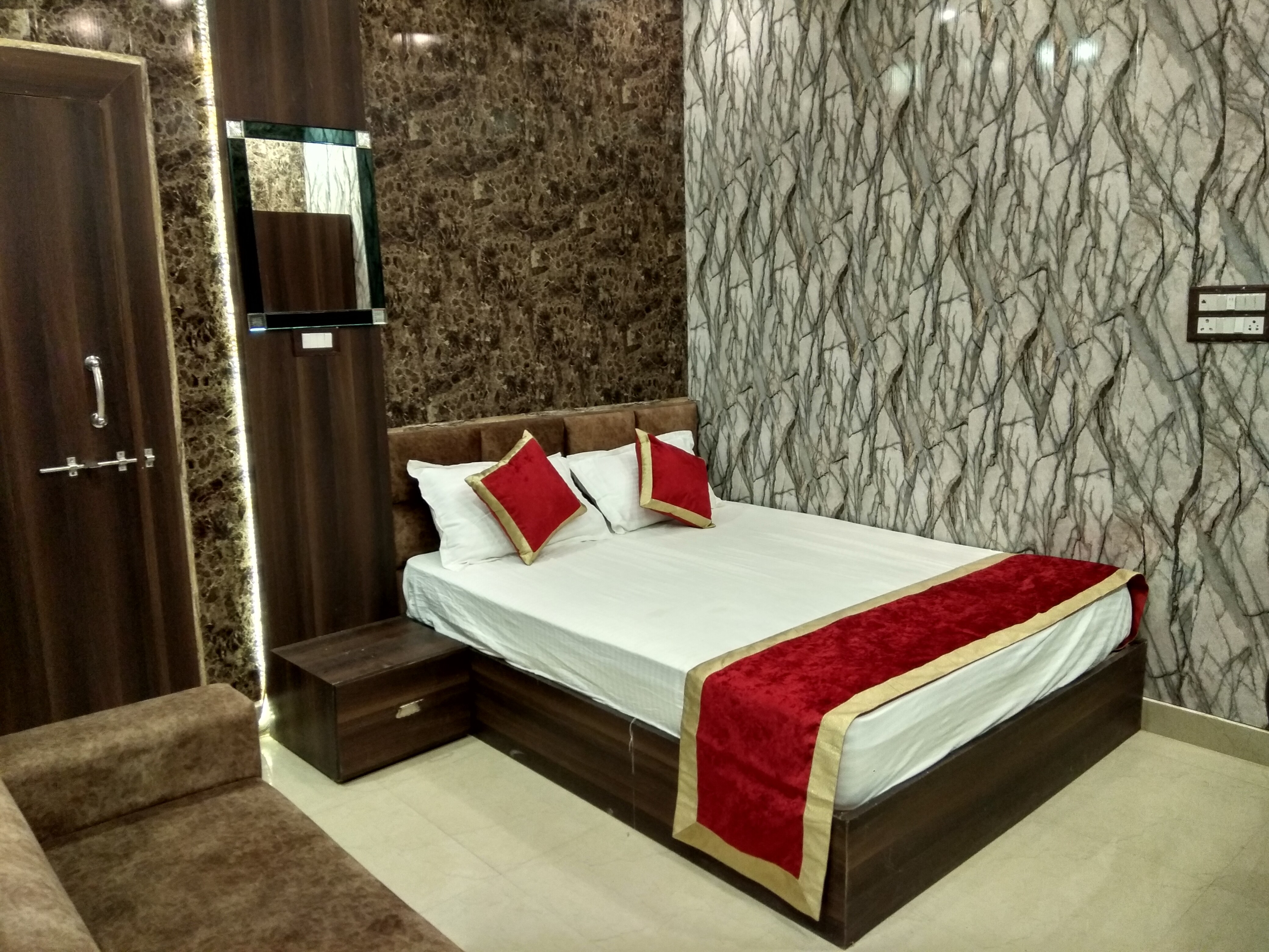 Hotel Om Sai Ram - Tap to explore photos