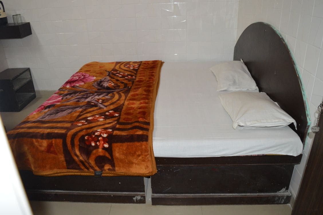 HOTEL KGN - Tap to explore photos