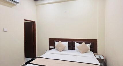 Shaurya Group Hotels Fox Valley Hotel Room Type - Deluxe Room
