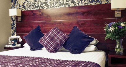 Mercure Perth Hotel Room Type - Privilege room with 1 double bed