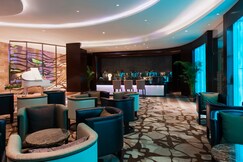 Holiday Inn PANJIN AQUA CITY 