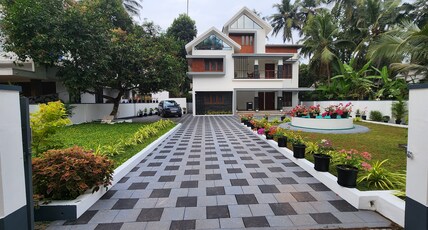 Nambiaparambil Service Villa Enroute Wayanad Room Type - Nambiaparambil Arcade