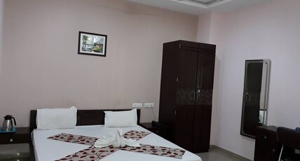 Hotel Shivam Fort View Room Type - Super Deluxe Room