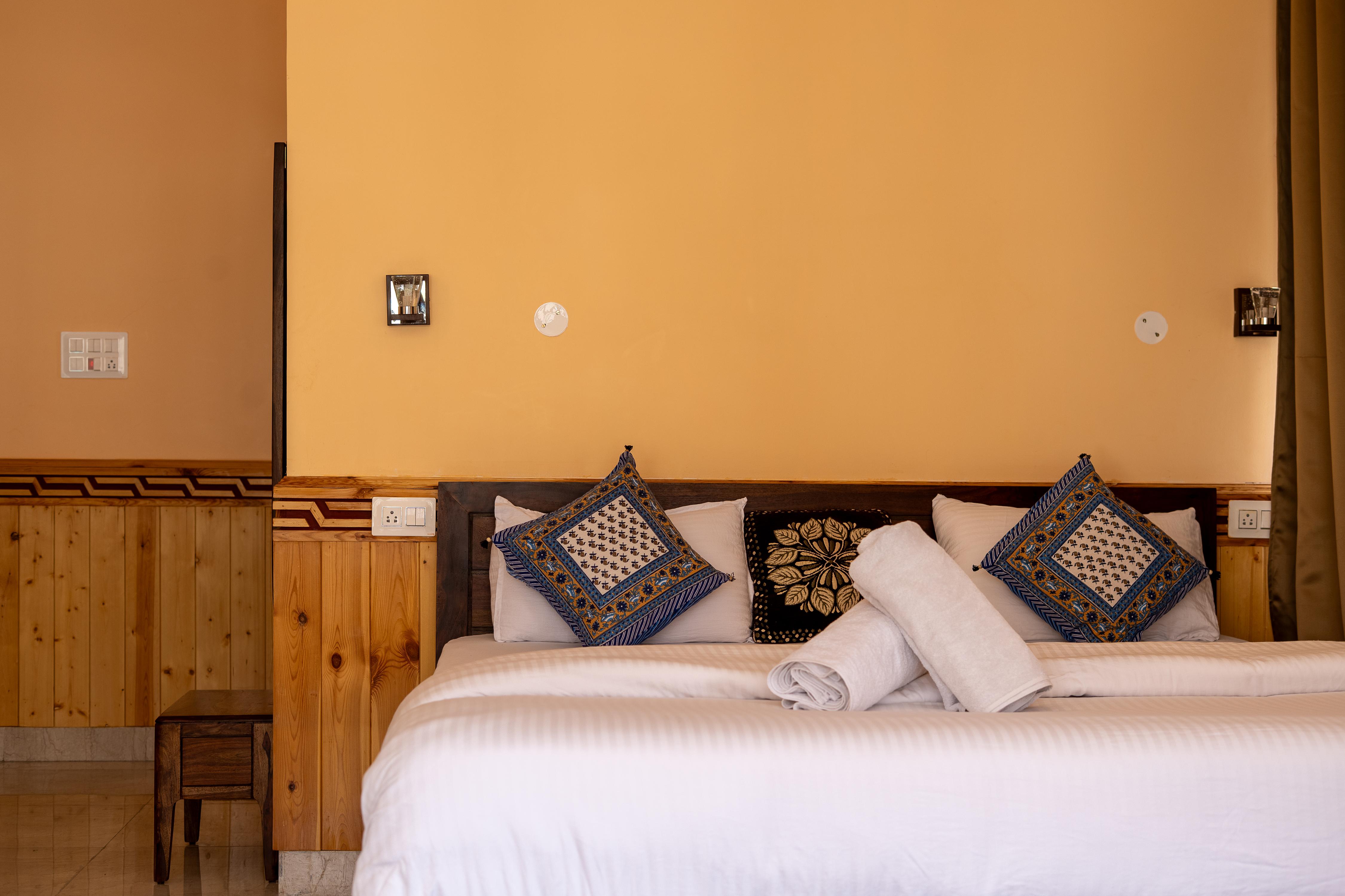 Hotel Spiti Heritage - Tap to explore photos