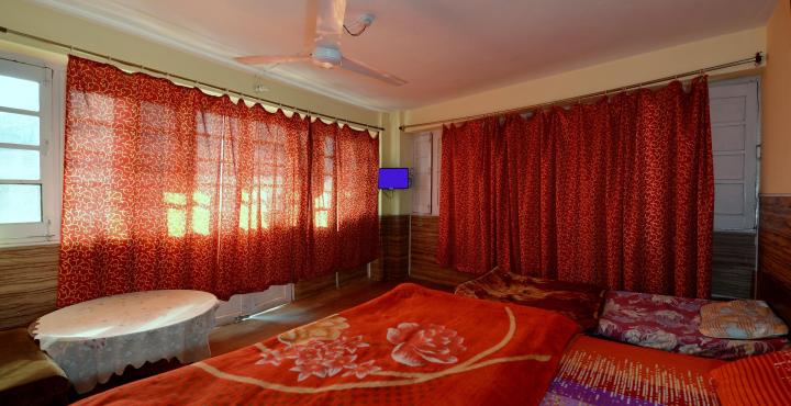 Hotel Sangam - Tap to explore photos