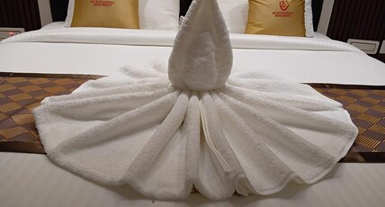 MURUGAMMAL RESIDENCY Room Type - King Bed Room