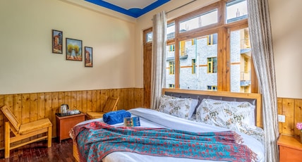 The Bunk Street - Sissu Room Type - Super Deluxe Room with Private Balcony The Bunk Street - Sissu Room Type - Super Deluxe Room with Private Balcony