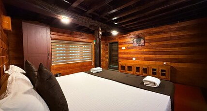 Keloth Tharavad Heritage Resort | Swimming Pool Room Type - Deluxe Room 3